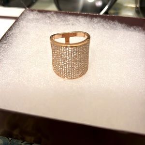 Henri Bendel statement ring
